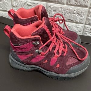 LL bean girls hiking shoes